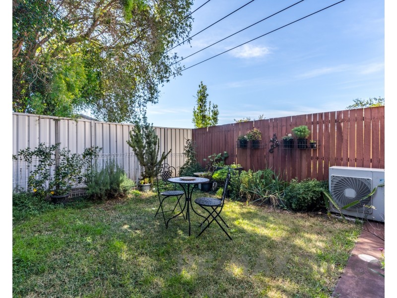 5/9 Danica Court, Kearneys Spring QLD 4350