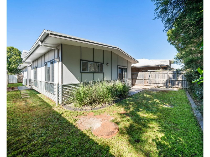 18/21 Andersson Court, Highfields QLD 4352