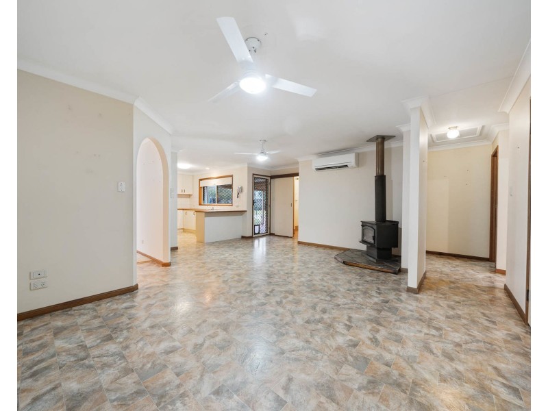 17 Westfield Drive, Westbrook QLD 4350