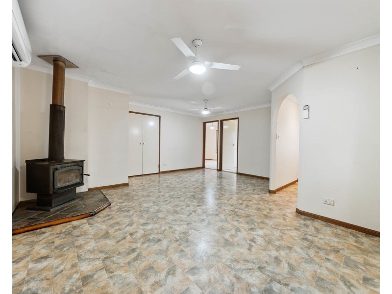 17 Westfield Drive, Westbrook QLD 4350