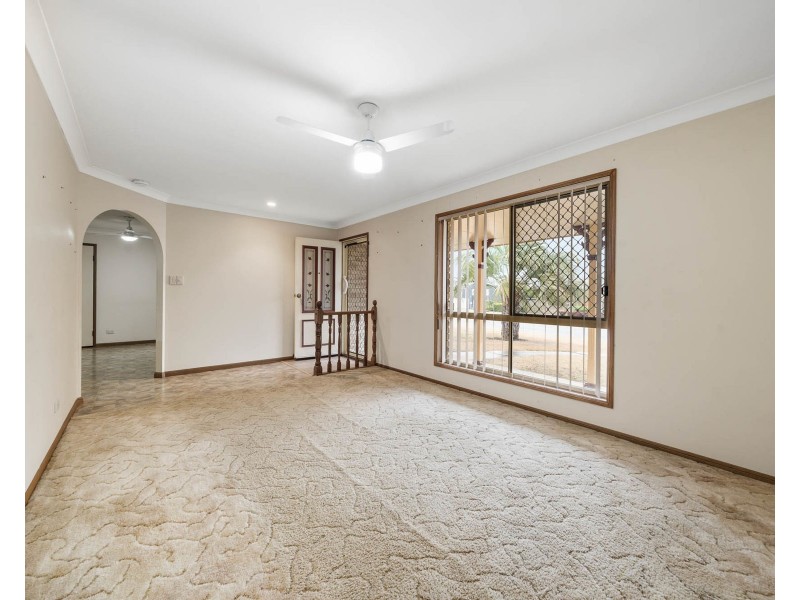 17 Westfield Drive, Westbrook QLD 4350