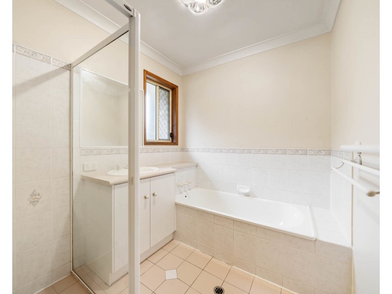 17 Westfield Drive, Westbrook QLD 4350