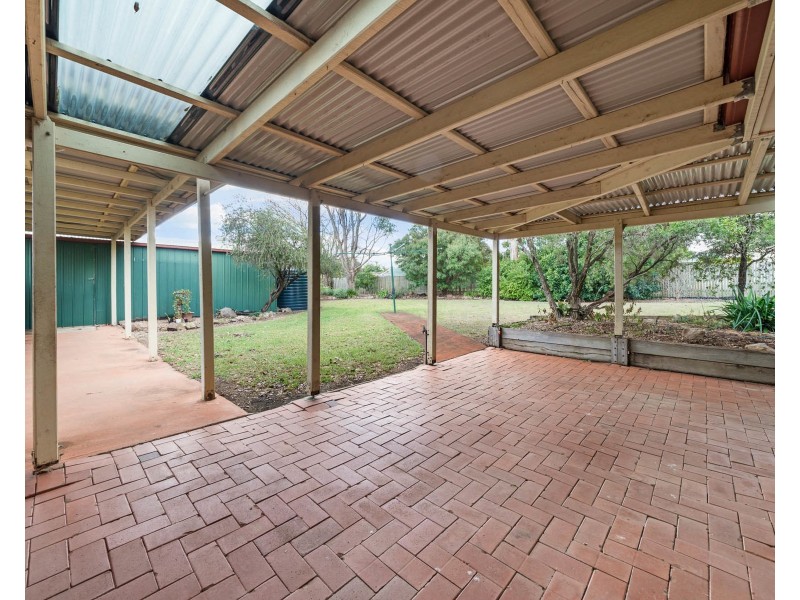 17 Westfield Drive, Westbrook QLD 4350
