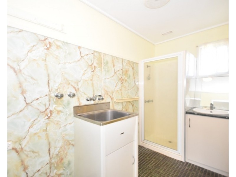 2/3 Jacquelyn Street, Rangeville QLD 4350