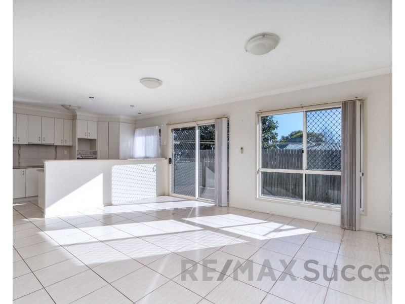 2/180A Jellicoe Street, Newtown QLD 4350