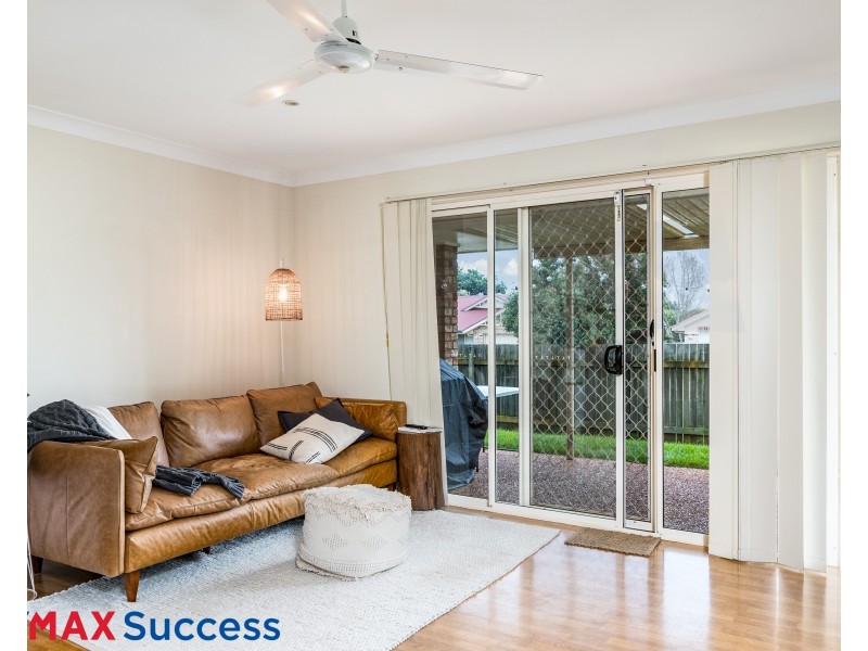 2 Deller Close, Middle Ridge QLD 4350
