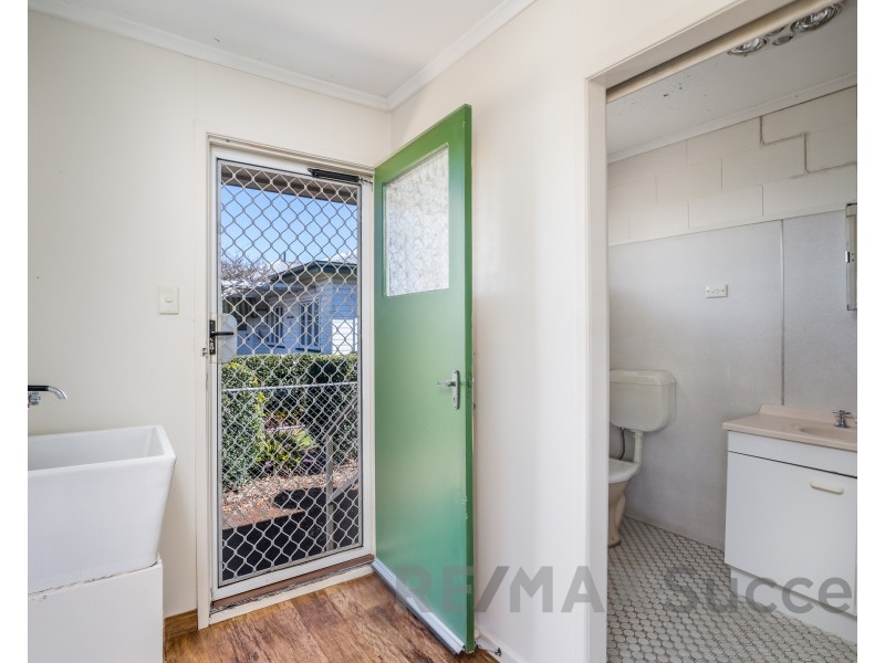 1/15 Perth Street, Rangeville QLD 4350