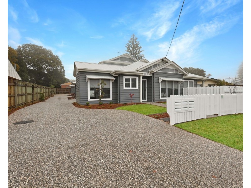 51 Hoey Street, Kearneys Spring QLD 4350