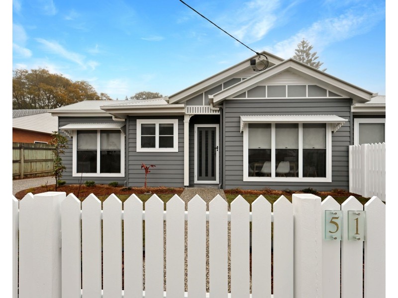 51 Hoey Street, Kearneys Spring QLD 4350
