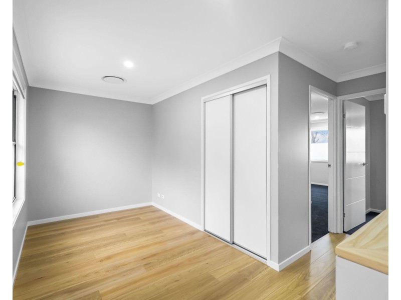 51 Hoey Street, Kearneys Spring QLD 4350