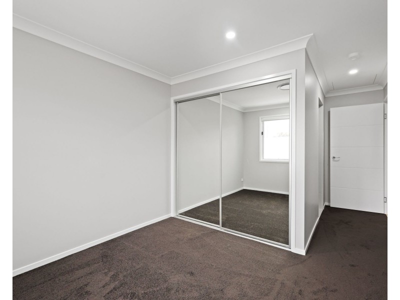 51 Hoey Street, Kearneys Spring QLD 4350