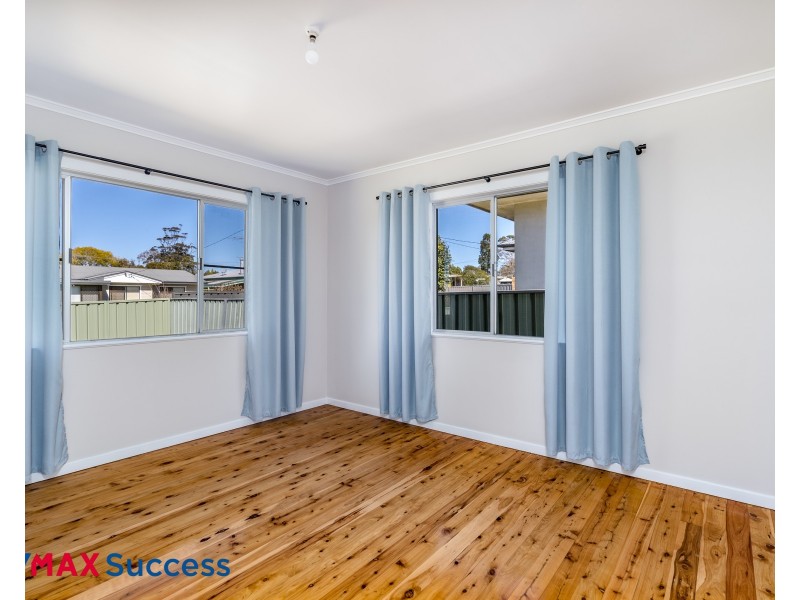 25 Quelch Street, Rockville QLD 4350