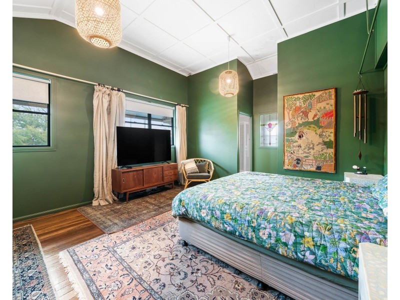 2 Allan Street, North Toowoomba QLD 4350