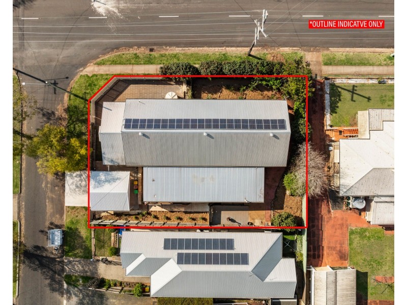 2 Allan Street, North Toowoomba QLD 4350