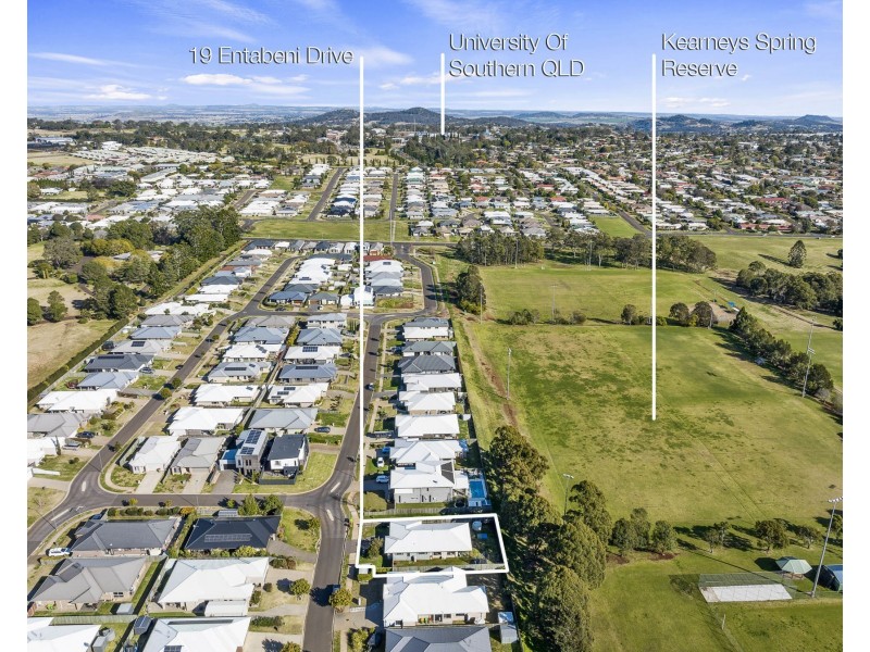 19 Entabeni Drive, Kearneys Spring QLD 4350
