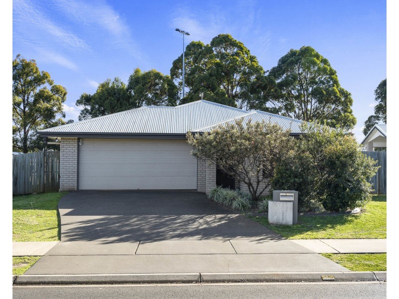 19 Entabeni Drive, Kearneys Spring QLD 4350
