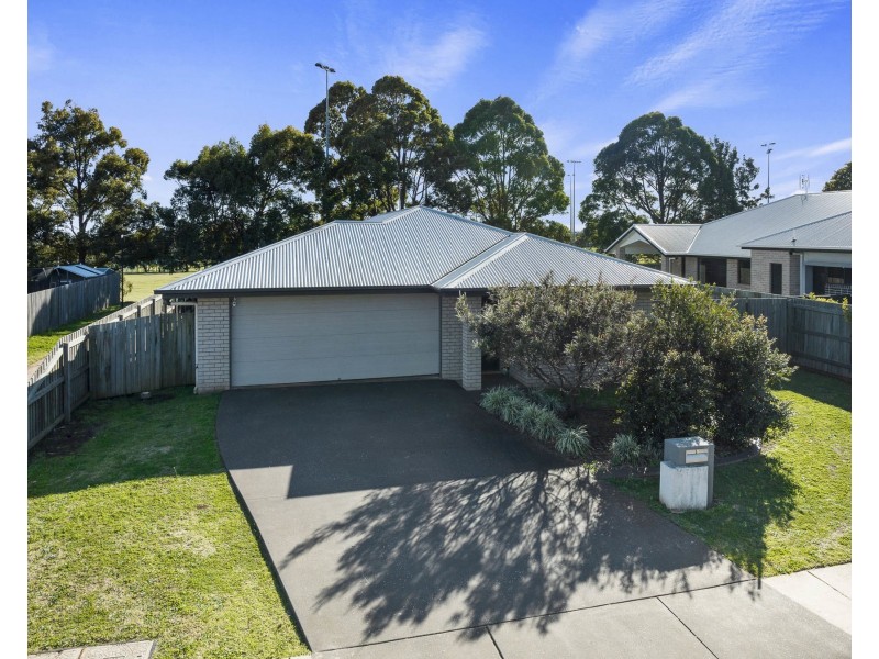 19 Entabeni Drive, Kearneys Spring QLD 4350
