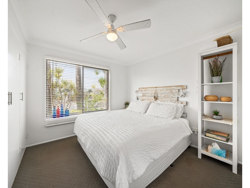 5 Elliott Street, Kearneys Spring QLD 4350