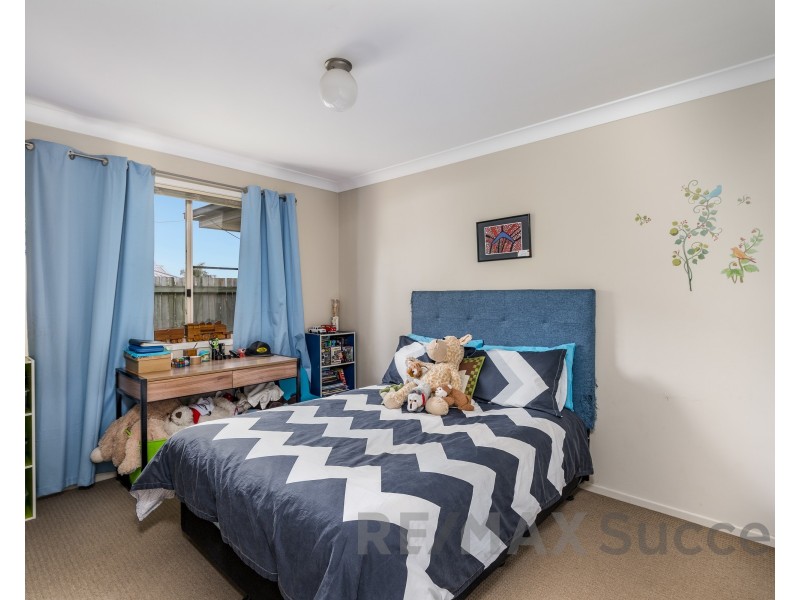 2 Walls Drive, Kearneys Spring QLD 4350