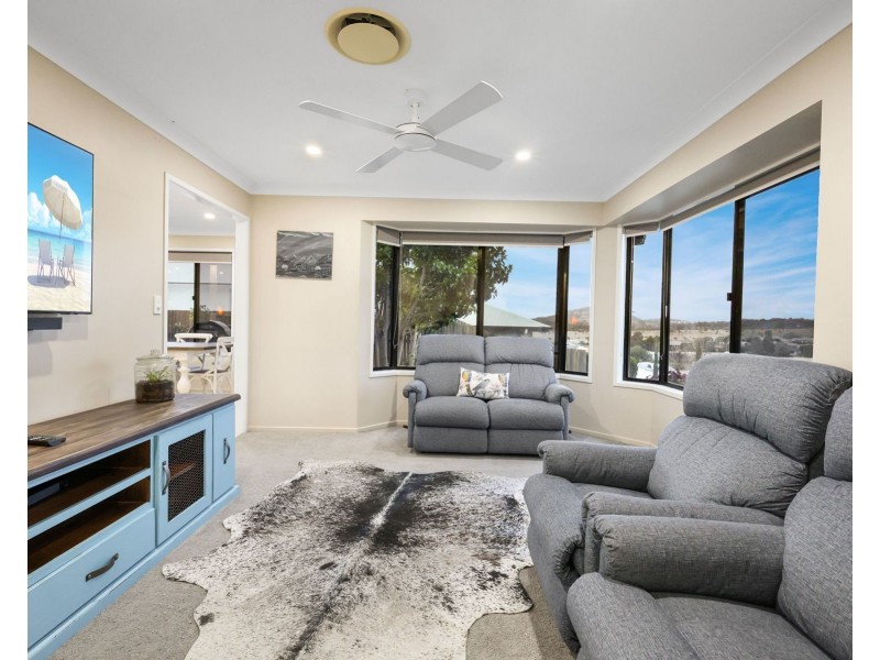 62 Ferguson Road, Westbrook QLD 4350