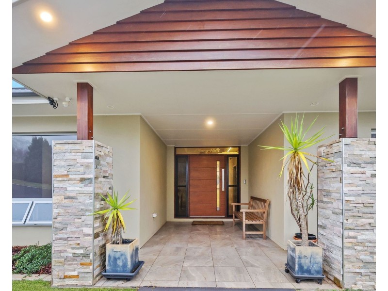 8a Flagstone Creek Road, Middle Ridge QLD 4350
