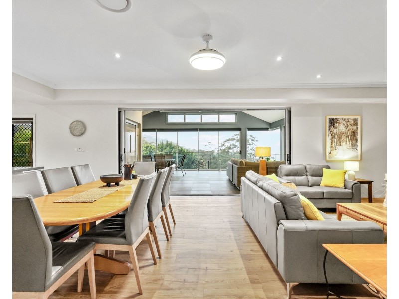 8a Flagstone Creek Road, Middle Ridge QLD 4350