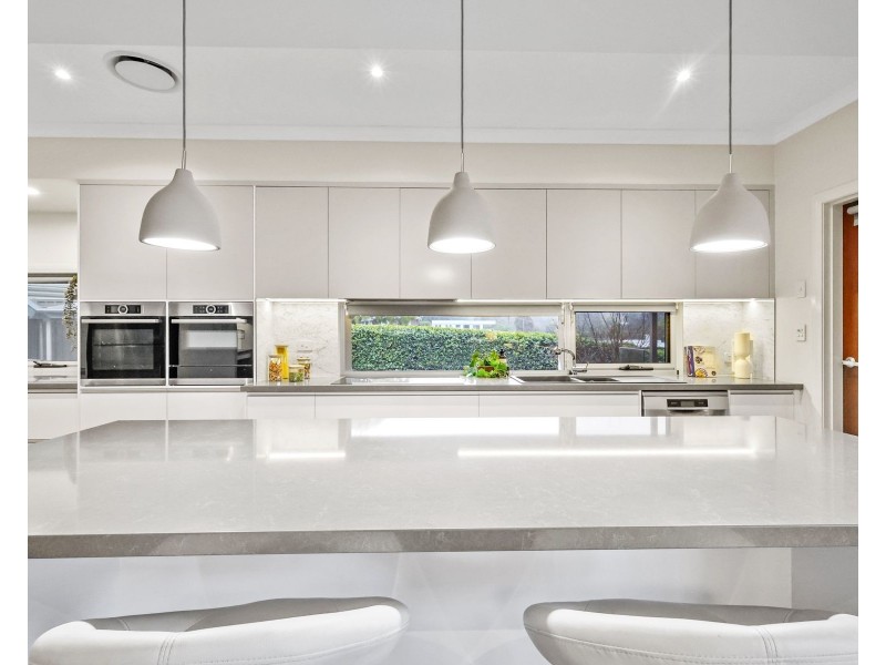 8a Flagstone Creek Road, Middle Ridge QLD 4350