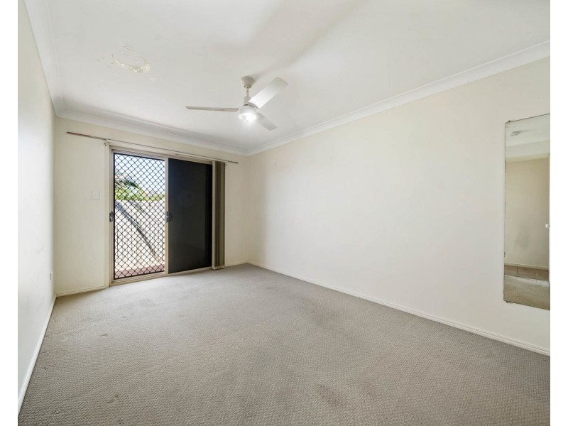 1/402 Alderley Street, Kearneys Spring QLD 4350