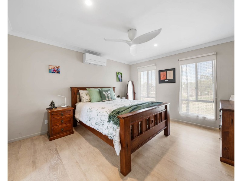 44 Peters Road, Meringandan West QLD 4352