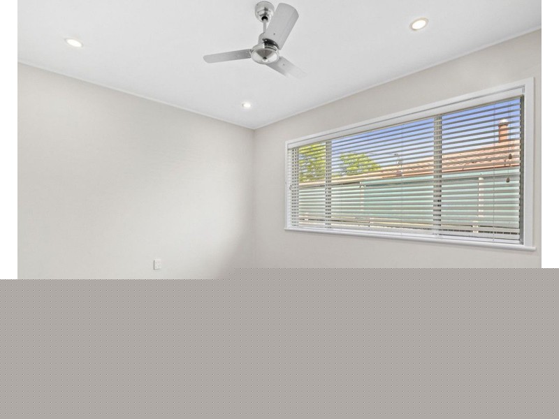 9 Farr Street, Kearneys Spring QLD 4350