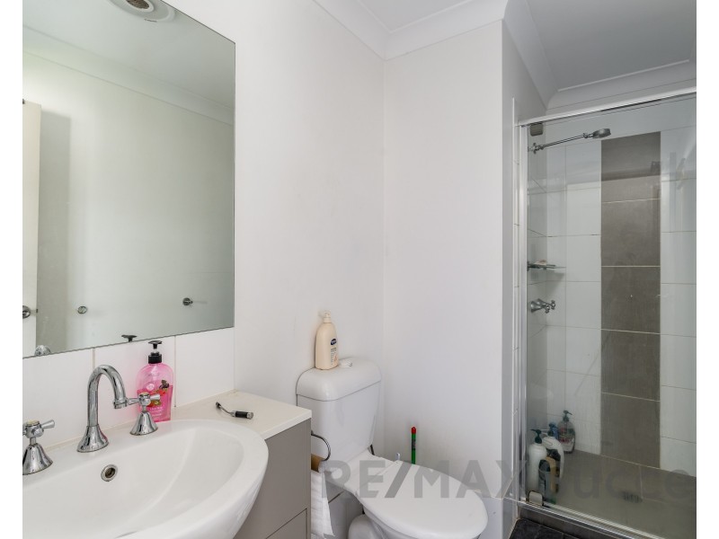 2/10 Northpoint Avenue, Harlaxton QLD 4350