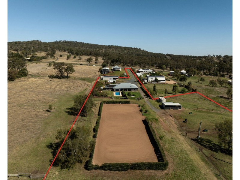 261 Darling Street, Drayton QLD 4350