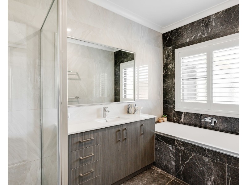 261 Darling Street, Drayton QLD 4350