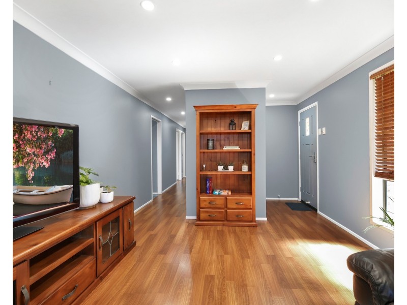 18 Dunemann Street, Kearneys Spring QLD 4350