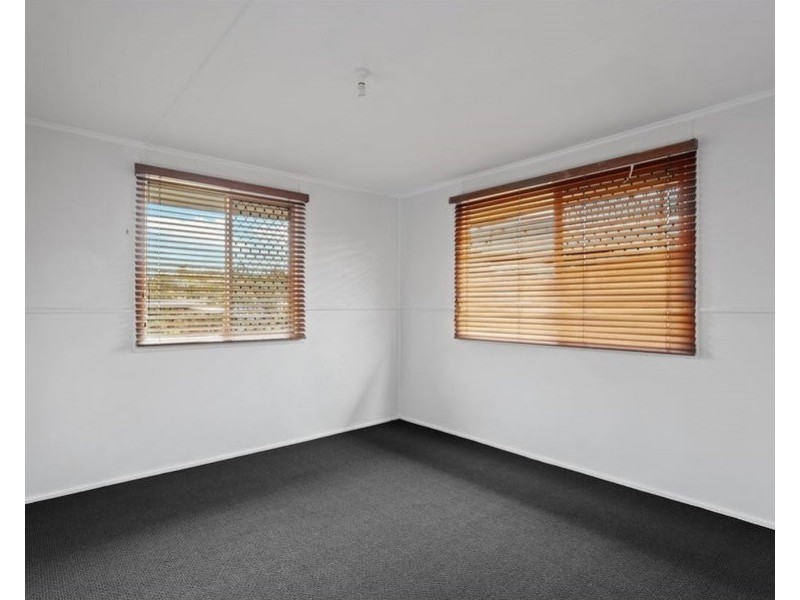 26 Boyes Street, Harristown QLD 4350