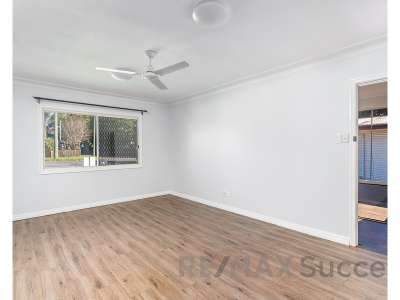 386 Tor Street, Newtown QLD 4350