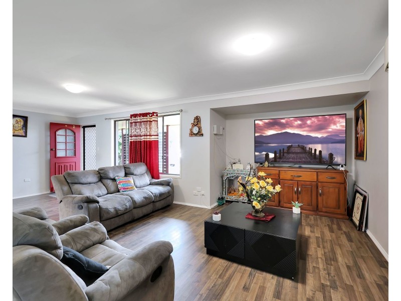 477 West Street, Darling Heights QLD 4350