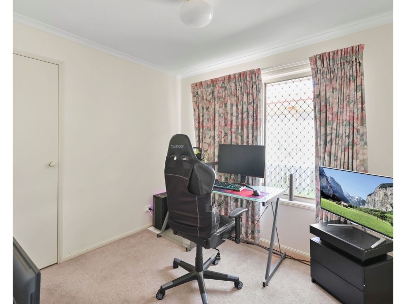 7 Daisy Court, Middle Ridge QLD 4350