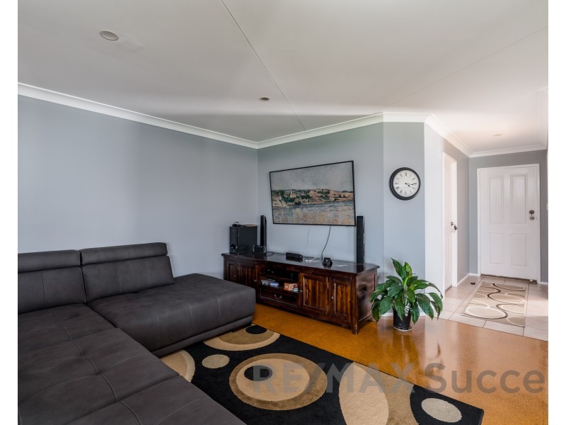 6 Cecilia Street, Kearneys Spring QLD 4350