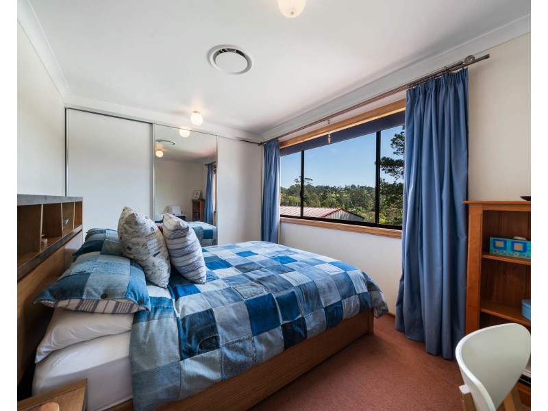 10 Murphys Creek Road, Blue Mountain Heights QLD 4350