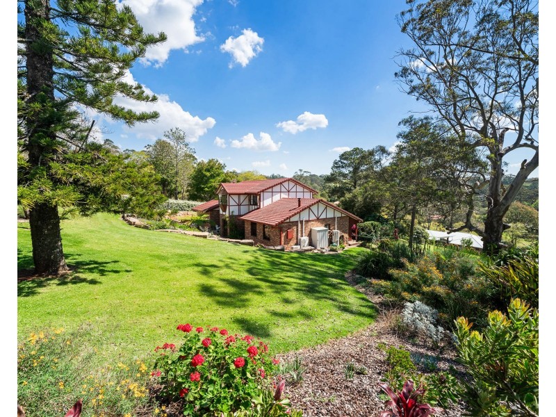10 Murphys Creek Road, Blue Mountain Heights QLD 4350