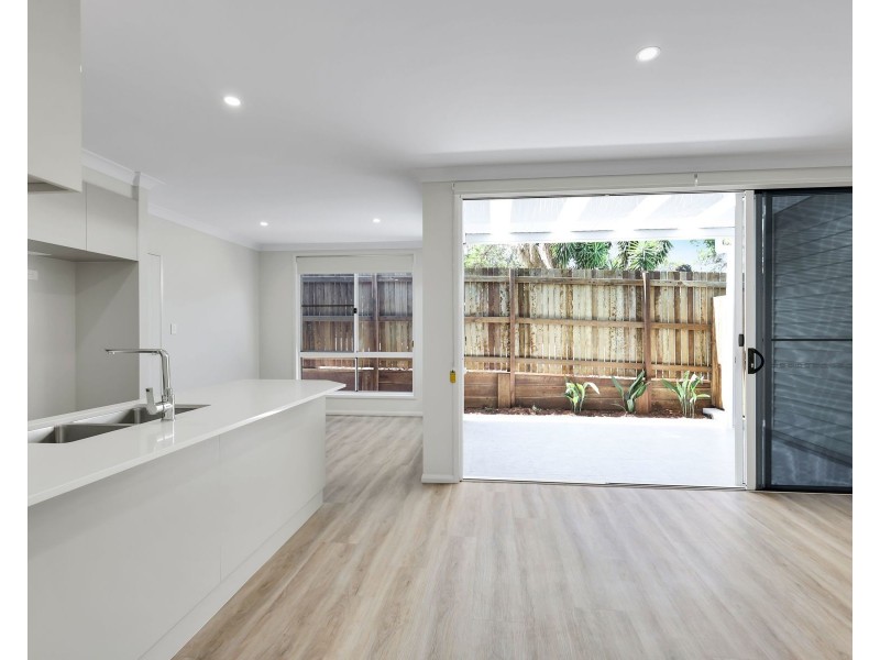 2/13 Mansford Street, North Toowoomba QLD 4350