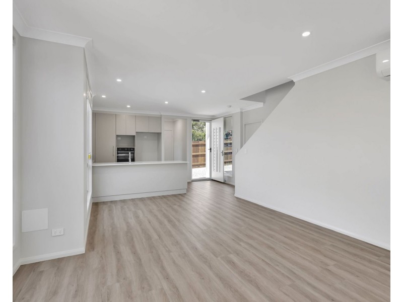 2/13 Mansford Street, North Toowoomba QLD 4350