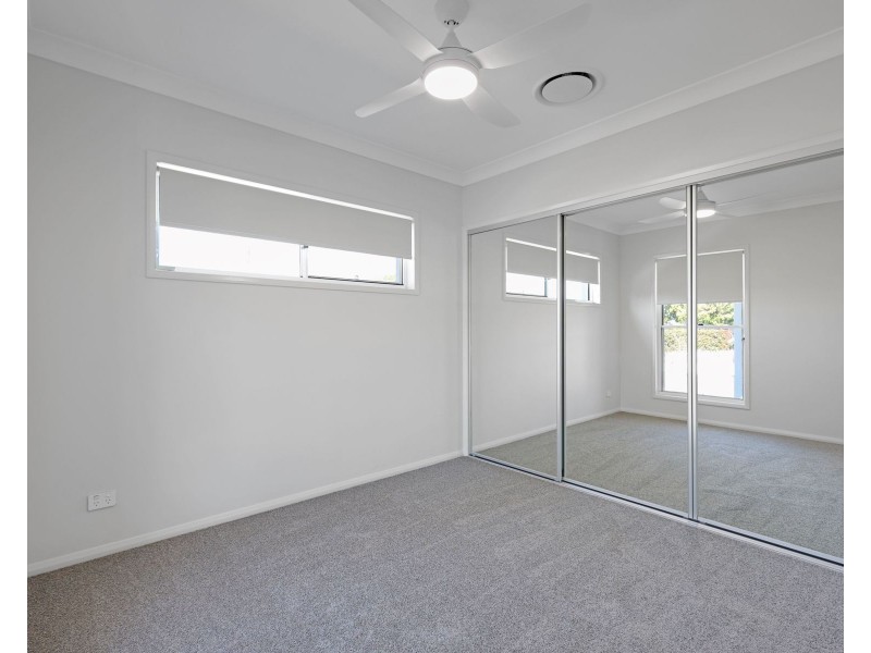 2/13 Mansford Street, North Toowoomba QLD 4350