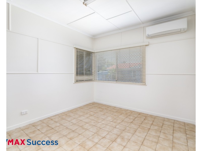 17 Ellis Street, Wilsonton QLD 4350