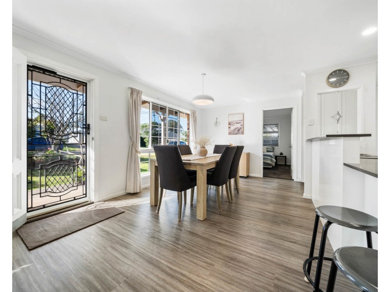 1 Waverley Street, North Toowoomba QLD 4350