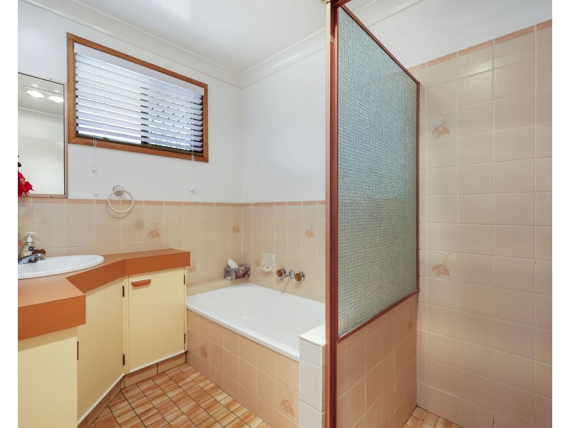 1/19 Dunemann Street, Kearneys Spring QLD 4350