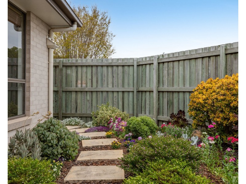 6/77-81 Bouganvillea Drive, Middle Ridge QLD 4350