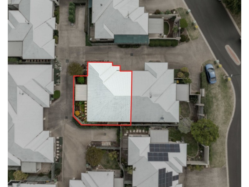 6/77-81 Bouganvillea Drive, Middle Ridge QLD 4350