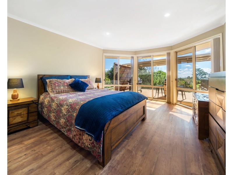 12 Donaghy Court, Highfields QLD 4352